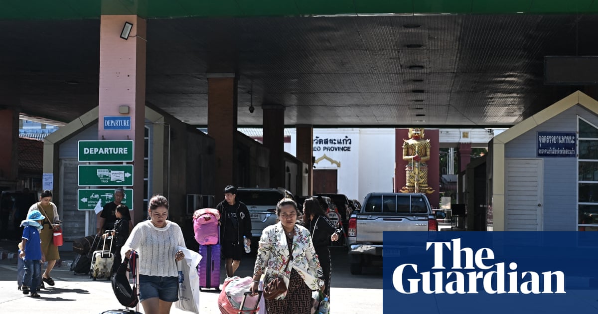Thailand's army closes Cambodia border crossings as territorial tensions escalate