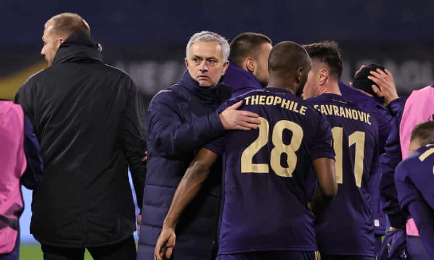 José Mourinho congratulates Dinamo Zagreb players after Spurs’ extra-time defeat.
