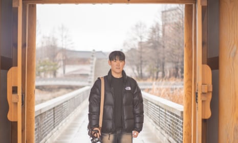 The 24 year old, Ji-hwan Ryu, who lives in Jeonju, South Korea