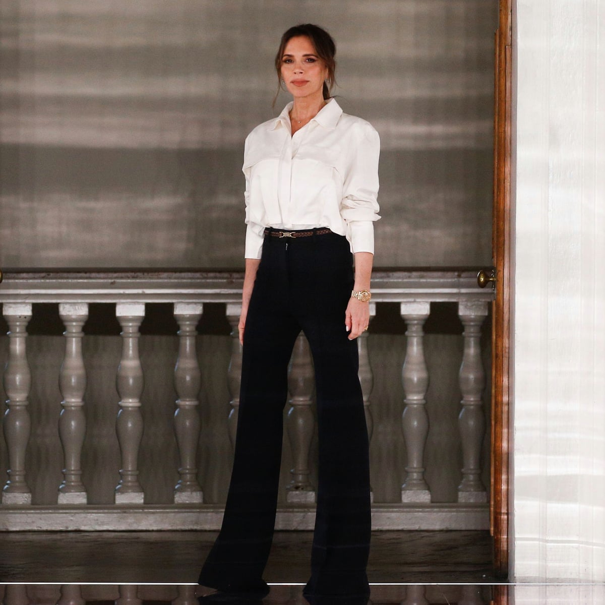 Victoria Beckham Starts A Quiet Hemline Revolution At London Fashion Week Victoria Beckham The Guardian