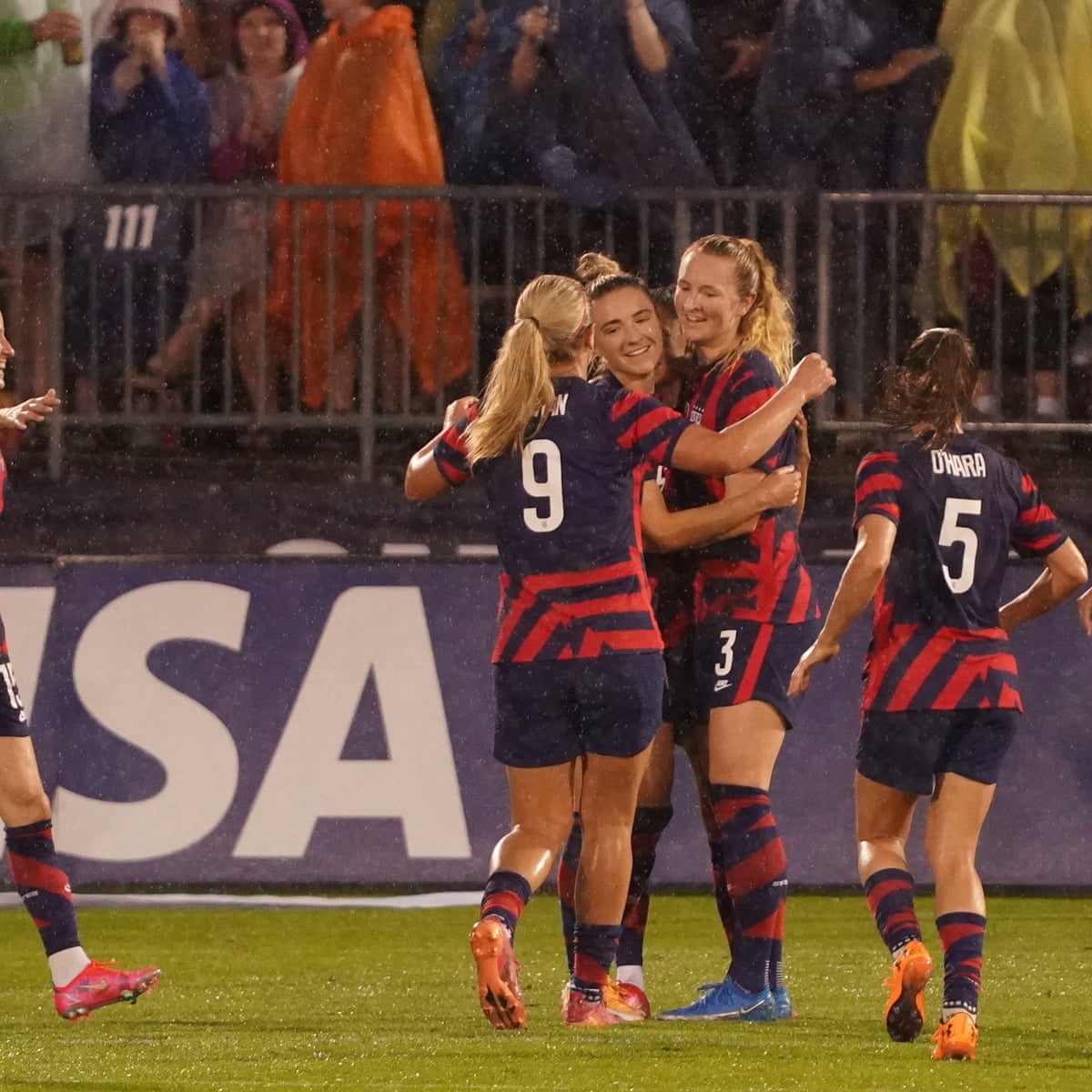 Usa Women Thrash Mexico In Downpour As Unbeaten Streak Reaches 43 Games Usa Women S Football Team The Guardian Usa Women Thrash Mexico In Downpour As Unbeaten Streak Reaches 43 Games Usa Women S Football Team The Guardian
