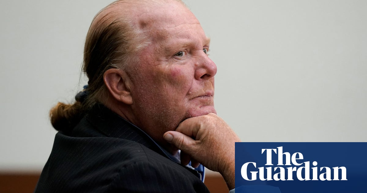 Mario Batali accuser testifies she felt confused and powerless to stop chef