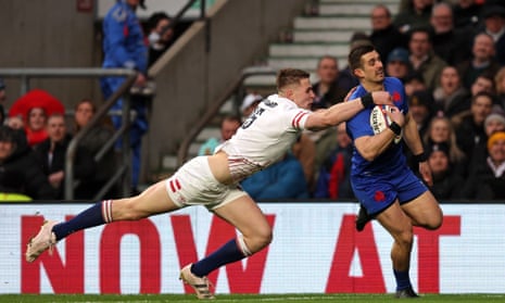 England's full-back Freddie Steward (left) cannot stop France's full-back Thomas Ramos running in an early try.