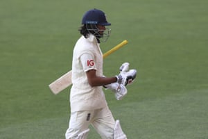 Another poor start from the England openers.