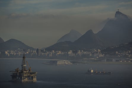 Guanabara Bay, Rio de Janeiro, on an overcast day, with an oil platform in the foreground
