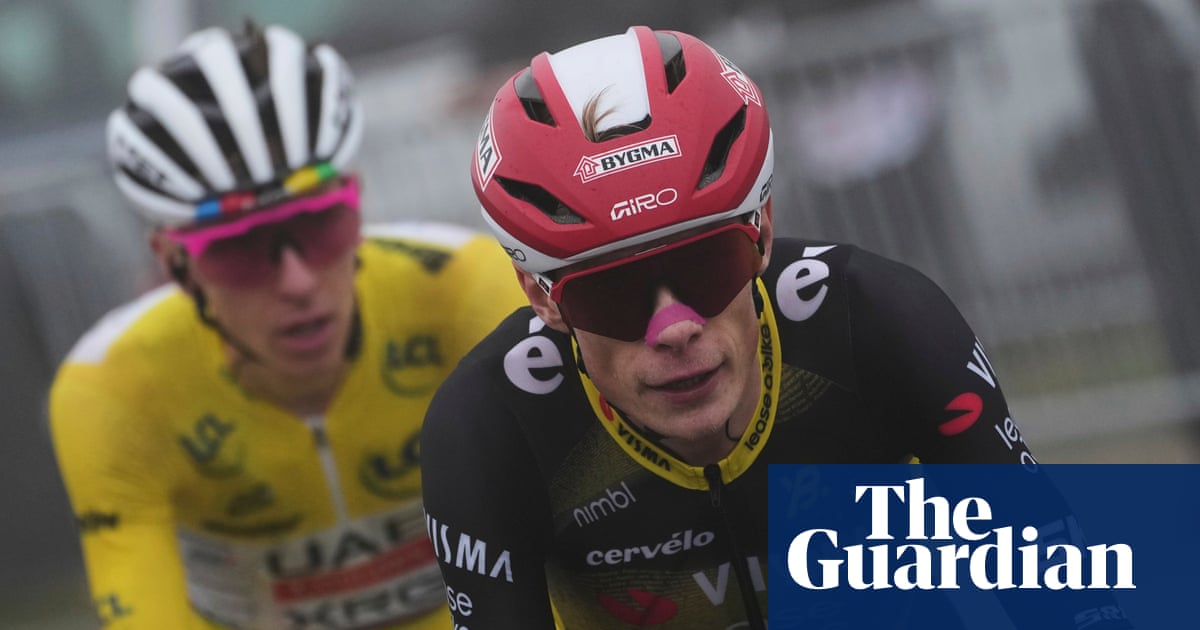 Vingegaard Holds Tour de France Hope Despite Pogacar Lead
