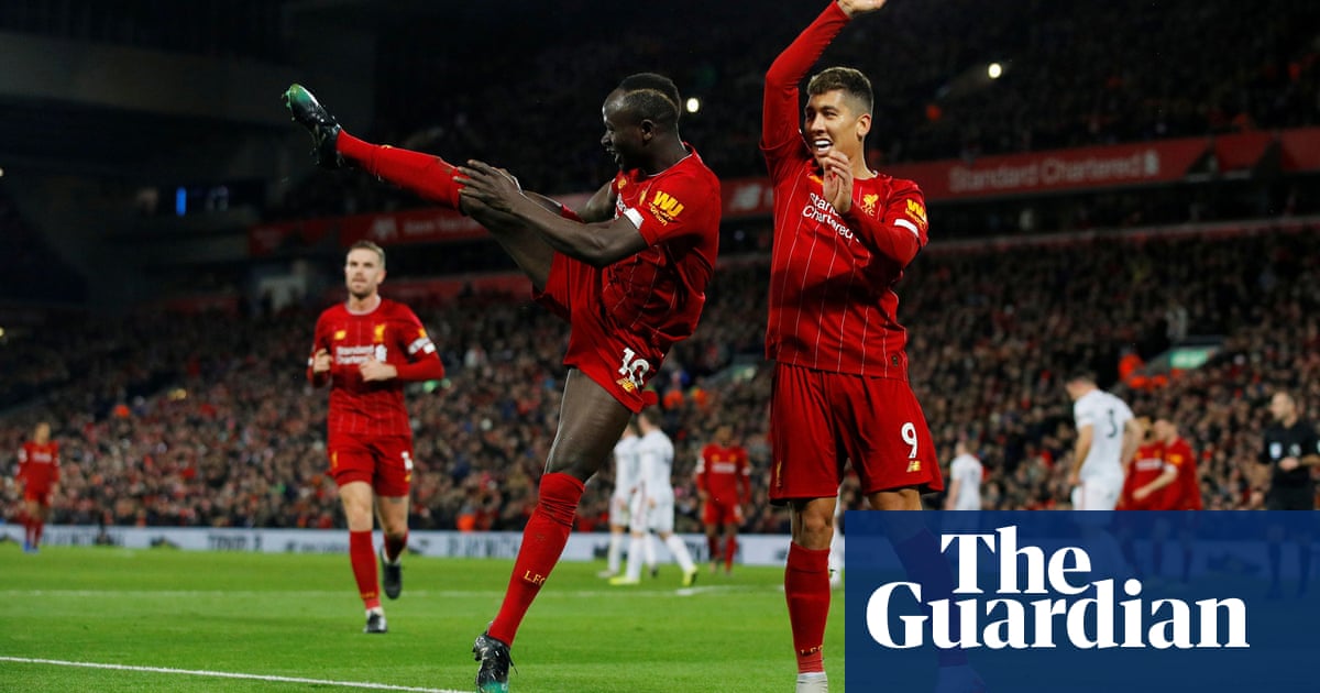 Salah and Mané see off Sheffield United to keep Liverpool rolling on