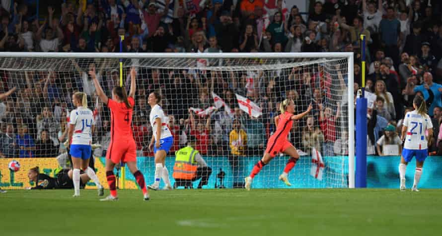 England's Beth Mead celebrates her team's fifth goal.