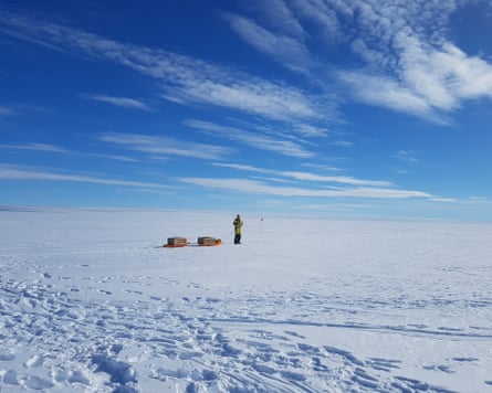 Expeditioner hauling equipment on Totten Glacier