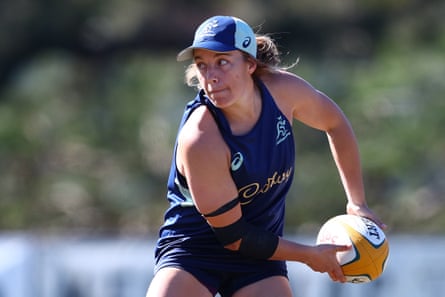 Lori Cramer trains with the Wallaroos