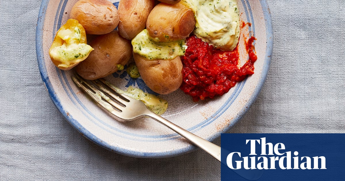 Thomasina Miers’ recipe for salt-crusted jersey royals with spiced tomato sauce and watercress aïoli