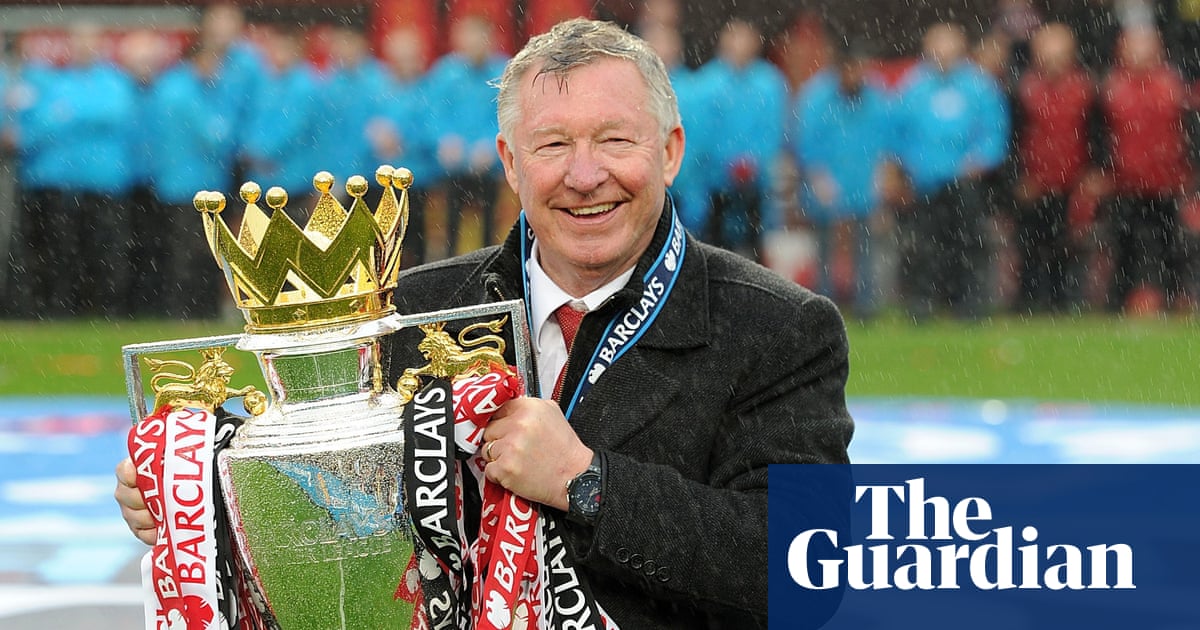 Alex Ferguson claims Manchester United could be 10 years from winning title