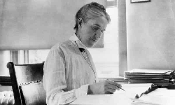 Henrietta Leavitt, um 1910.