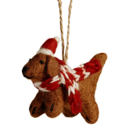 White Stuff Felt dachshund Decoration – 7cm