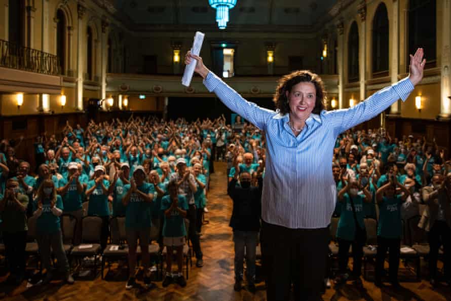 Monique Ryan poses for a photo with her supporters