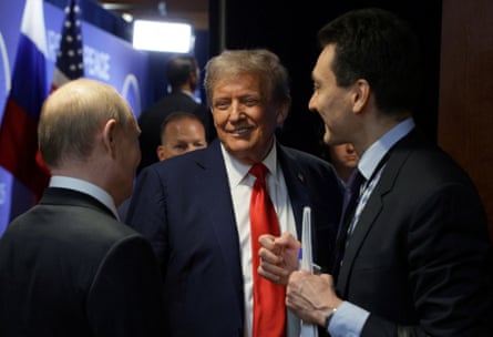 U.S. President Trump gazes lovingly at Russian President Putin in Alaska.