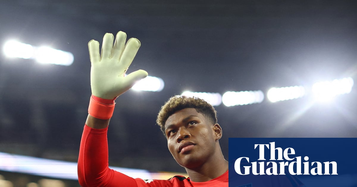 Not just big in Japan: Zion Suzuki has what it takes to follow Emiliano Martínez