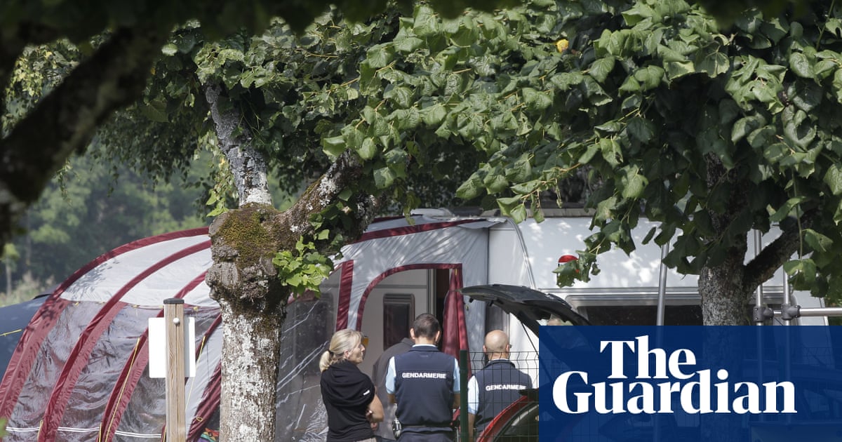 Gun found in French lake is analysed by 2012 Alps killings investigators