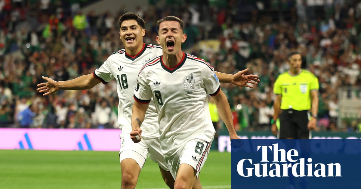 Fidalgo caps Mexico rout as co-hosts maintain 100% record and send Czechia out