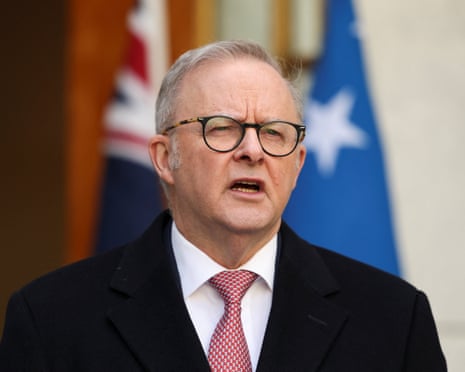 Anthony Albanese speaking after the US tariff announcement