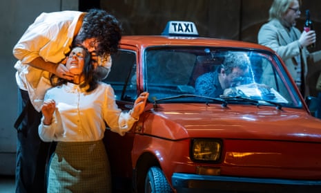 Andrés Presno (Turiddù) and Helen Évora (Lola) in Opera North’s production of Cavalleria Rusticana by Mascagni.