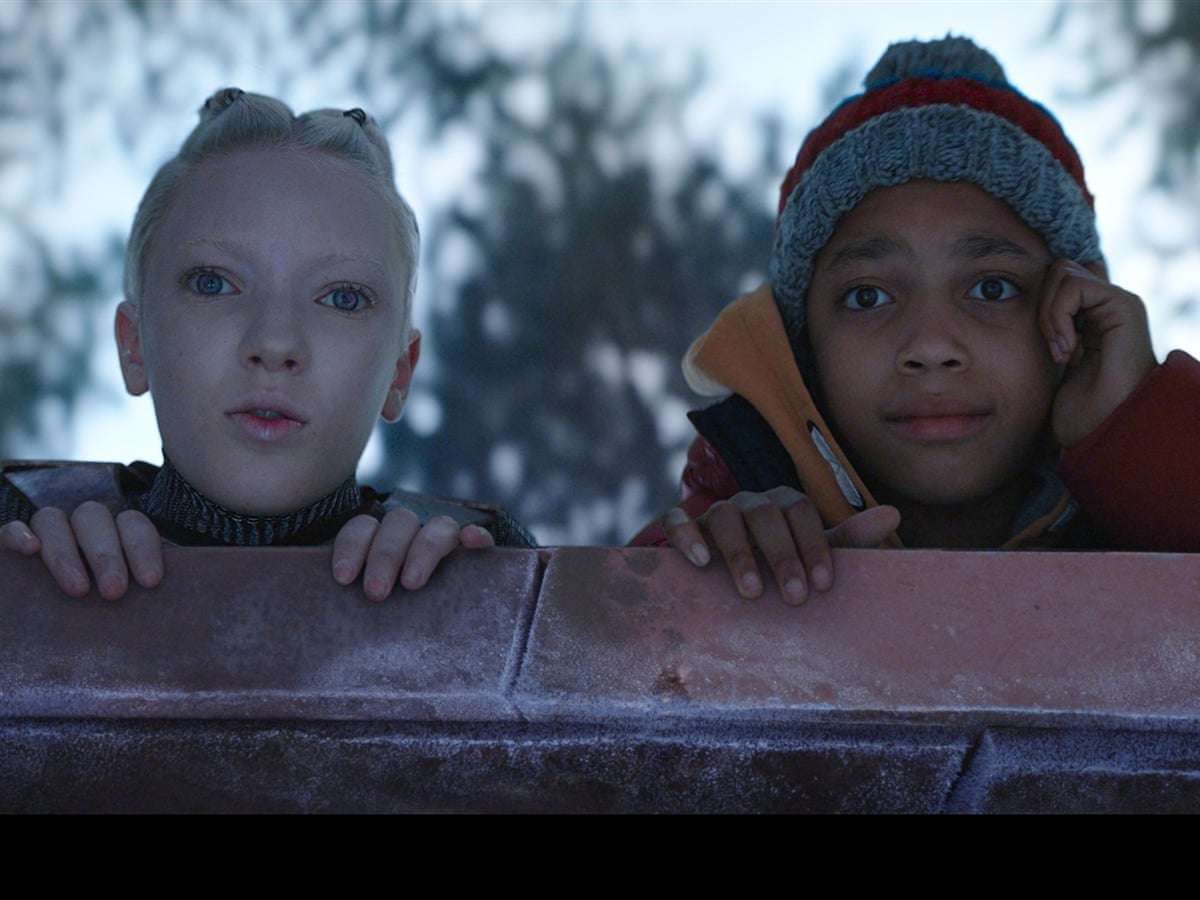 Christmas Advertisement 2021 John Lewis Christmas Advert 2021 This Alien Girl Is Here To Ravage Our Planet Television The Guardian Christmas Advertisement 2021 John Lewis Christmas Advert 2021 This Alien Girl Is Here To Ravage Our Planet Television The Guardian