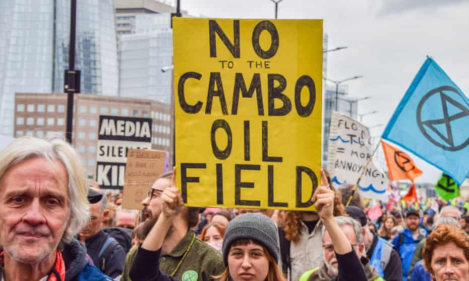 johnson s backing for the cambo oilfield is unscientific and potentially disastrous peter capaldi the guardian