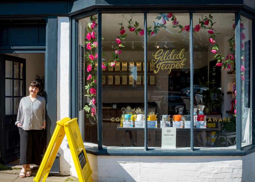 Joanna Davies extracurricular the Gilded Teapot