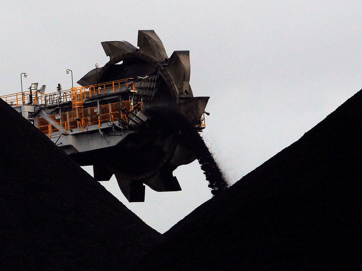 Queensland Strikes Royalties Deal With Adani Coalmine Allowing It To Defer Payment Carmichael Coalmine The Guardian