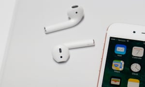 apple airpods