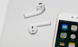 apple airpods pricerunner