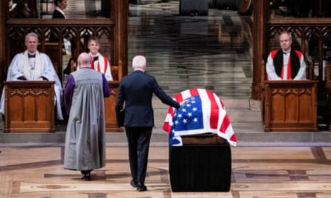 Joe Biden hails Jimmy Carter’s character in eulogy at memorial service celebrating former president’s long life – latest updates Joe Biden touches Jimmy Carter’s casket at today’s memorial service.