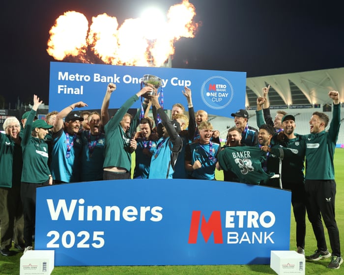 Worcestershire pay tribute to Josh Baker after One-Day Cup victory over Hampshire