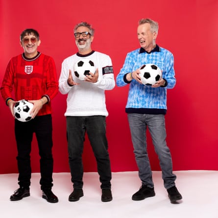 Broudie, Baddiel and Skinner reunite for the World Cup in 2022.