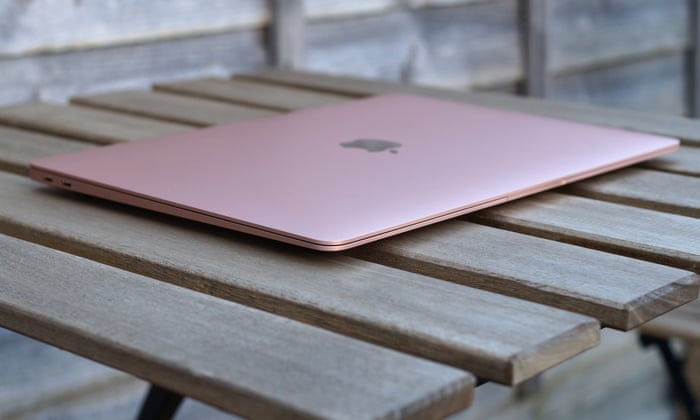 Apple MacBook Air (M1) review: gamechanging speed and battery life, Apple