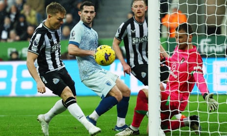 Matt Ritchie scores Newcastle’s late leveller against Bournemouth