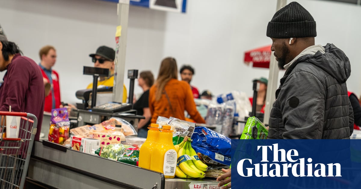 Key US voters say economy is getting worse ahead of midterms, exclusive poll finds
