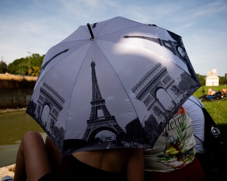 Millions in England face red heat warning while Paris postpones Pride as heatwave grips Europe – live Millions in England face red heat warning while Paris postpones Pride as heatwave grips Europe – live