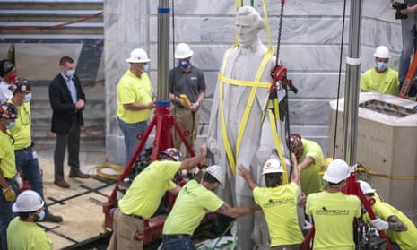 Workers prepare to remove the Jefferson Davis statue Saturda from the Kentucky capitol in Frankfort.