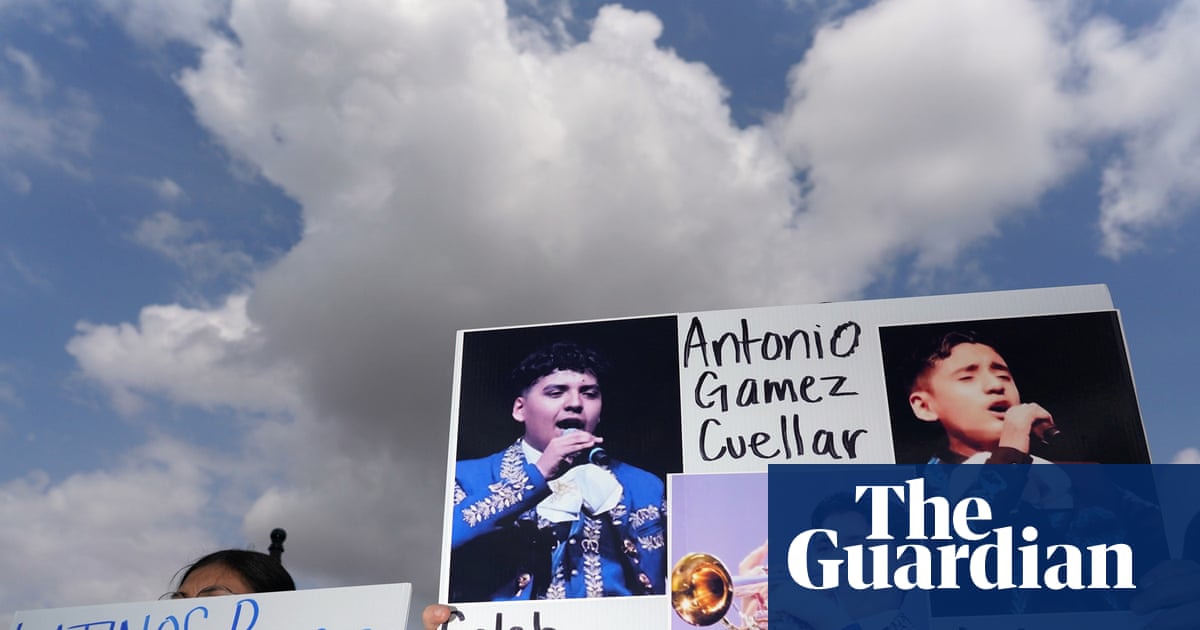 Texas lawmakers criticize ICE for detaining two teen mariachi musicians