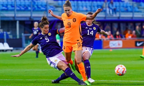 Jen Beattie (left) challenges her Arsenal club-mate Vivianne Miedema during Scotland’s game against the Netherlands last September.