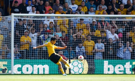 Wolverhampton Wanderers’ Hwang Hee-chan scores their first goal against Everton.