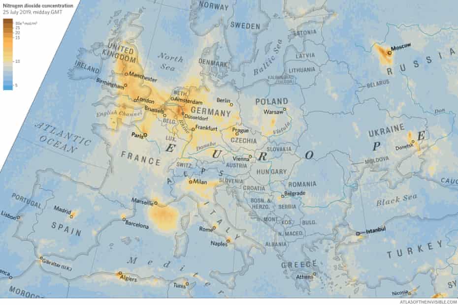 Plumes of nitrogen dioxide on 25 July 2019