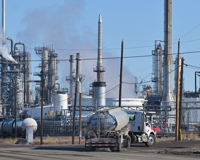 US supreme court takes up fossil fuel firms’ climate accountability case