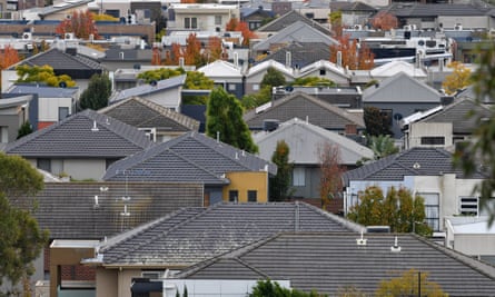 Handwritten notes, door-knocking, recipes: actual property brokers flip ‘determined’ throughout Australia | Housing