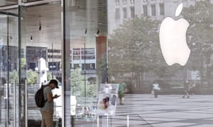 Apple Closes All Stores Around World Outside China Due To Covid 19