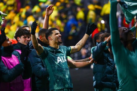 Dominic Solanke celebrates winning the semi-final second leg match against Bodø/Glimt