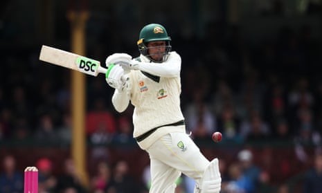 Usman Khawaja finished day two on 195 not out, having earlier made his third century from his last three innings at the SCG.