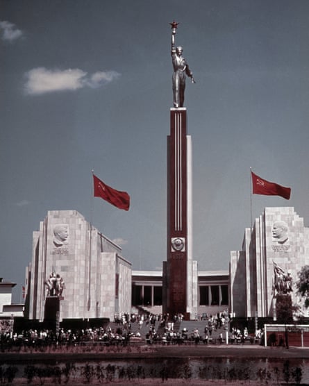 The Soviet pavilion at the 1939 New York World’s Fair, designed by Boris Iofan.