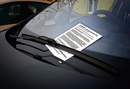 The Tyre Extinguisher leaflet activists leave on SUVs explaining their actions.